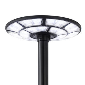 Lampe de jardin solaire Neptune LED, étanche, 3m, circulaire, type soucoupe volante UFO, grande lampe de rue intégrée - Product Image 1