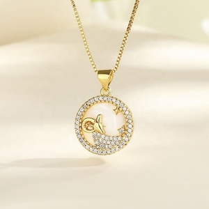 สร้อยคอแฟชั่น Charm Collection ดีไซน์ทันสมัย ชุบทอง 18K ประดับเพชรซิร์คอน วัสดุทองเหลืองผสม สำหรับผู้หญิง ขายส่ง - Product Image 5