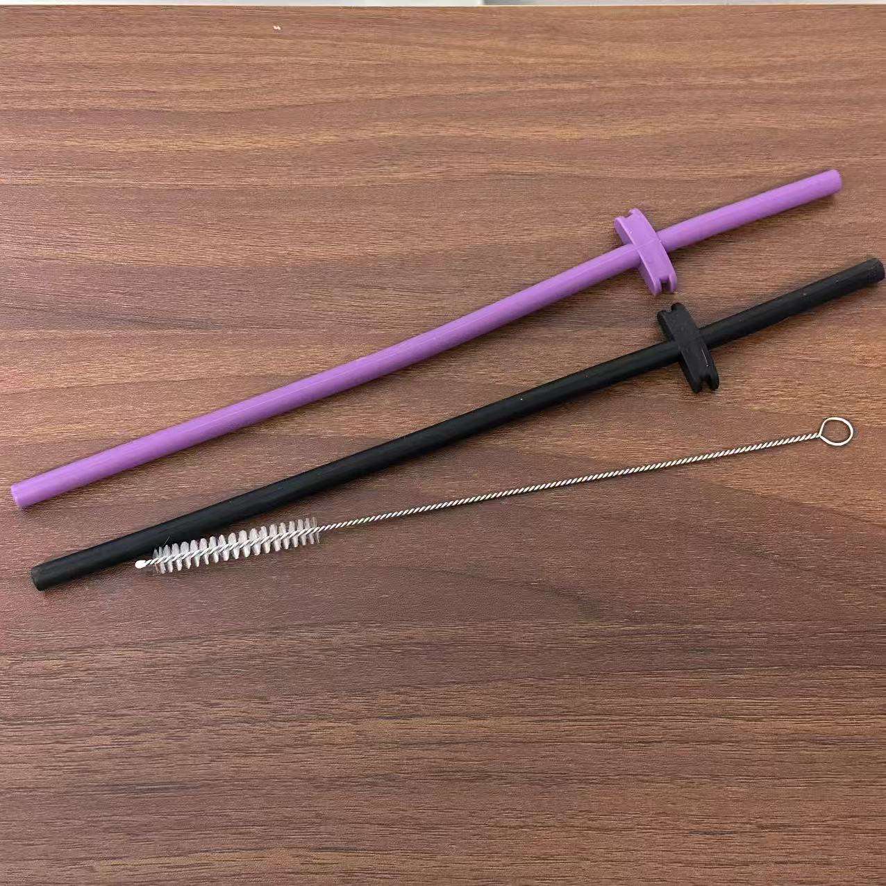 Black straws 2pcs +brush 1pc