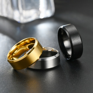 Anillo de tungsteno clásico de 8 mm en <span class=keywords><strong>6</strong></span> colores para hombre, anillo de acero inoxidable cepillado para mujer, alianza de boda, accesorios de joyería para parejas - Product Image 3