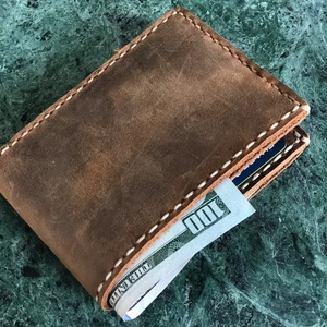 Cartera de Cuero Minimalista Bifold para Hombre con Bloqueo RFID Personalizada Boshiho, Cartera de Hombre Hecha a Mano - Product Image 4