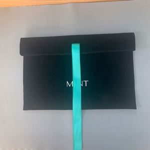 Bolsa de Joyería de Terciopelo Doble Negro de Alta Calidad con Cinta de 2 cm para Collares, Pendientes, Gafas y Pulseras - Product Image 4