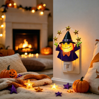 Lampada Notturna LED a Forma di Strega di Halloween, Cappello Glitterato con Stelle Dorate, Decorazione Festiva Spaventosa, Idea Regalo