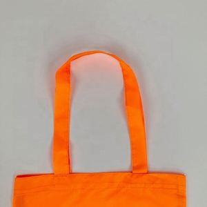 Bolsas de supermercado portátiles Rpet de nailon plegables reutilizables Bolsa de compras plegable de poliéster con logotipo personalizado - Product Image 5