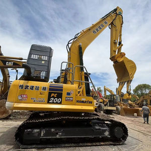 Komatsu รถขุดมือสอง PC200-8 - Product Image 1