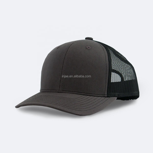 หมวกแก๊ปทรงสปอร์ตสไตล์สตรีท ปักโลโก้ตามสั่ง คุณภาพสูง หมวก Trucker 6 แผง ปักลาย 3 มิติ ขายส่ง หมวกตาข่าย ปีกโค้งเล็กน้อย - Product Image 4