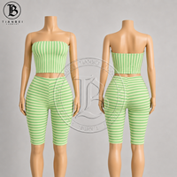 Conjunto de Dos Piezas de Ropa de Verano 2026 con Logotipo de Goma Personalizado, Top Corto sin Tirantes con Rayas y Pantalones Cortos, Ropa Informal para Mujer