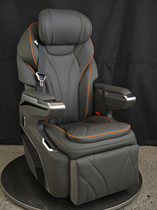 Sedile Auto Modificato in Pelle Nappa di Lusso Economico e Pratico per <span class=keywords><strong>Ford</strong></span> <span class=keywords><strong>Tourneo</strong></span> IVECO - Product Image 1