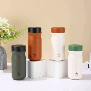 Vaso de Acero Inoxidable con Aislamiento al Vacío y Diseño de Tumbler para Uso en Viajes - Product Image 6