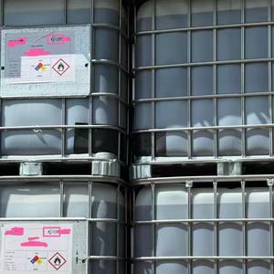 Les désémulsifiants réduisent le risque de blocage dans le puits et peuvent réduire le temps de tassement. - Product Image 4