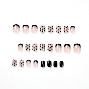 Contorno negro corazón negro Nail Art 24 piezas stock listo al por mayor prensa en las <span class=keywords><strong>uñas</strong></span> artificiales acrílico <span class=keywords><strong>uñas</strong></span> postizas 1835 - Product Image 3