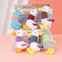 Porte-clés en mousse de caoutchouc rouge en forme de canard mignon pour enfants
