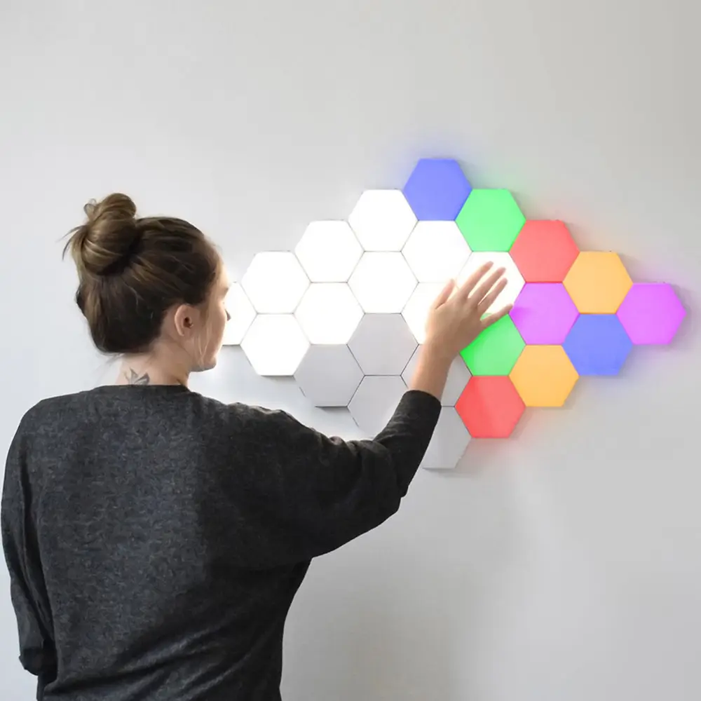 Modular Hexagon LED Lights Thông Minh LED Wall Light Panels Điều Khiển Cảm Ứng RGB Ánh Sáng Ban Đêm Cho Trang Chủ