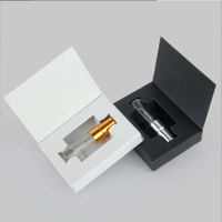 Boîtes d'emballage personnalisables pour flacons de parfum cosmétiques vides (blanc/noir) en carton recyclé avec gaufrage et logo personnalisé
