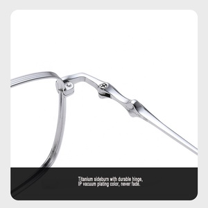 Ultra-Léger Titane Optique Hommes Unisexe Simple Carré Étoile Conception Noir Pliable Temple Mince Vieux Argent Lecture Rectangle - Product Image 3