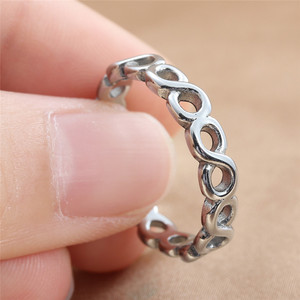 Bague chaîne creuse en acier titane pour homme, style rétro géométrique argenté, bijou de mode, cadeau 24069 - Product Image 1