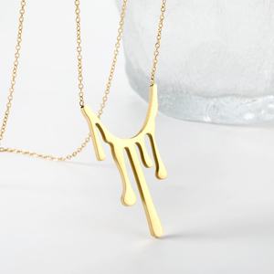 Collier Pendentif Femme en Acier Inoxydable Plaqué Or 18 carats, Forme Goutte de Cire Irrégulière, Étanche et Personnalisable - Product Image 1