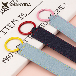 <span class=keywords><strong>Porte</strong></span>-clés de voiture à anneau torique personnalisé à la mode bricolage pendentif <span class=keywords><strong>porte</strong></span>-clés <span class=keywords><strong>en</strong></span> tissu denim <span class=keywords><strong>fait</strong></span> <span class=keywords><strong>main</strong></span> <span class=keywords><strong>porte</strong></span>-clés de sac de voyage pour les jeunes - Product Image 6