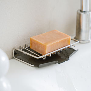 Porte-savon en acier inoxydable avec design incliné, séchage rapide, pour salle de bain et cuisine, ventilé et anti-moisissure - Product Image 3