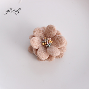Patchs 3D DIY Coréens Daisy 5cm, Fleurs <span class=keywords><strong>en</strong></span> Tissu de Laine Douce Faites à la Main, Type Feutre, Accessoires pour Cheveux et Chapeaux - Product Image 2