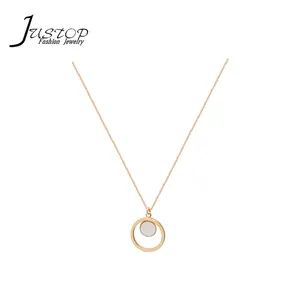 Fashion accessories meaningful simple design round shell pendant necklace