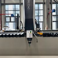 Máquina de Perforación y Fresado CNC Automática WEIKE de 3200 mm, Maquinaria para Fabricación de Ventanas de Aluminio para Fábrica de Muros Cortina