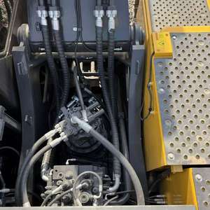 Broyeur à Ripper Multifonctionnel Volvo EC360 Compatible avec les Équipements de Construction de Puits Profonds et de Ports - Product Image 2