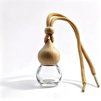 Bouteille vide en verre de 8 ml pour parfum et huiles essentielles, avec bouchon anti-poussière en bois, diffuseur suspendu pour voiture et intérieur, bouchon de bouteille