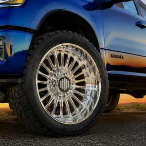 DEONEO IATF16949 DOT Roda Truk 20x10 22x12 24x12 26x16 26x12 22x14 24x12 24x14 26x14 30x16 8x170 8x180 8x6.5 6x5.5 6x139.7 - Product Image 1