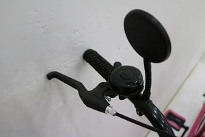 Vélo de ville <span class=keywords><strong>hollandais</strong></span> pour <span class=keywords><strong>femme</strong></span> à <span class=keywords><strong>prix</strong></span> abordable, avec jante en alliage OEM, cadre en acier, simple vitesse, 28 pouces - Product Image 2