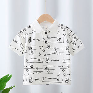 T-shirt à revers motif graffiti pour enfants, nouveau style 2026, polo à manches courtes pour garçons, haut d'été style coréen pour bébés - Product Image 1