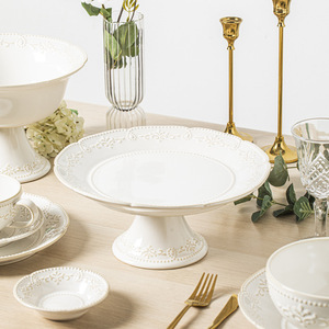 Cuenco de pies altos de Francia con vajilla en relieve de flores, cuenco de helado de fruta de 9 pulgadas de porcelana blanca, vajilla de cerámica para servir - Product Image 3