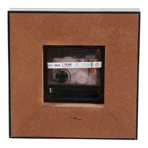 Orologio da Tavolo Quadrato in Resina, Design Geometrico Bianco e Nero, Piccolo Orologio da Scrivania per Casa, Ufficio e Studio - Product Image 5