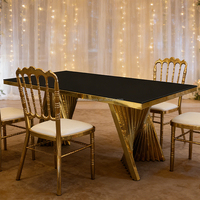 Table de banquet pliable de luxe moderne en acier inoxydable doré avec plateau en verre noir, écologique, pour hôtels et restaurants (vente en gros)