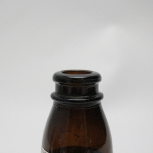 Actavis <span class=keywords><strong>Prometh</strong></span> Bouteille de sirop contre la toux de 80ml Emballage ambré pharmaceutique avec bouchon à vis de 28mm - Product Image 3