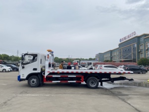 Nouveau Camion de <span class=keywords><strong>Remorquage</strong></span> Foton Aumark 5.4M avec Plateforme Inclinable, Rotateur, Diesel, Manuel, Treuil Hydraulique 4T pour le Secours Routier - Product Image 4
