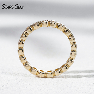 Anillo de eternidad con diamantes cultivados en laboratorio de corte brillante redondo de 2.3 mm, engastados en bisel, de oro sólido de 14 quilates, certificado por Starsgem IGI. - Product Image 5