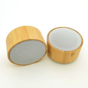 Promosyon ucuz oyuncak hoparlör bambu hoparlör için Suit - Product Image 4