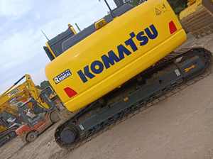 Excavatrice hydraulique Komatsu PC240-8 2022, 25 tonnes, type chenille, 100% prête, d'origine japonaise, haute qualité, moteur EPA, boîte de vitesses 90% neuve - Product Image 6