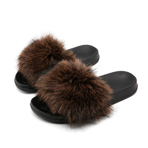 BreezeStep Gökkuşağı Modası Düz Sandaletler Tüylü ve Kabarık Özelleştirilebilir Gerçek Kürk Terlikler Kadınlar İçin Kışlık Açık Burun Kaymaz - Product Image 2