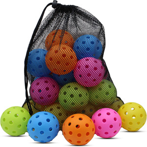 Balles de pickleball, 24 pièces, 40 trous, balles d'entraînement de couleur unie avec sac de transport en filet pour adultes, équipement de pickleball - Product Image 1