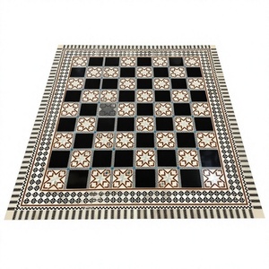 Échiquier en bois égyptien Sultana fait main avec incrustations de nacre, 20 pouces - Product Image 1