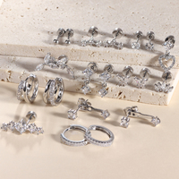 Boucles d'oreilles créoles petites en acier inoxydable plaqué or véritable 18 carats, 20G, dos plat, hypoallergéniques, pour piercing cartilage et hélix