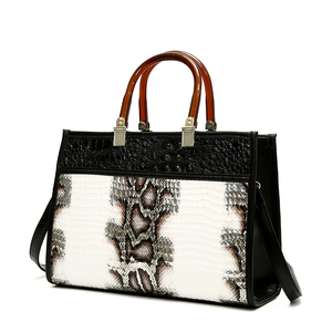Nouveau Sac à Main <span class=keywords><strong>Femme</strong></span> en Cuir Façon Croco, Grand Sac Fourre-Tout à Bandoulière pour <span class=keywords><strong>Femme</strong></span>, Idéal pour le Quotidien - Product Image 2
