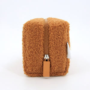 Роскошная мягкая плюшевая ткань большой емкости косметический Органайзер сумка на заказ персонализированный логотип застежка-молния Экологичная клетчатая Женская - Product Image 5