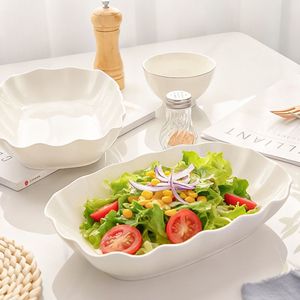 Assiette en céramique irrégulière blanche, 1 pièce, durable, décorative, pour servir lors de fêtes - Product Image 4
