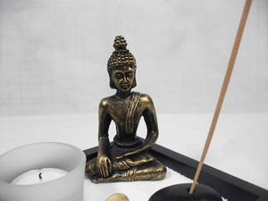 Vendita calda di alta qualità in resina Zen giardino ufficio ufficio decorazione da tavolo Mini Zen giardino Kit per il relax meditazione - Product Image 5