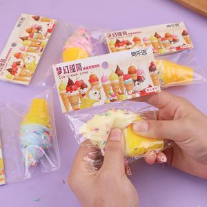 ของเล่นบีบสควิชชี่ไอศกรีมสีรุ้งหลากสี บรรเทาความเครียด สนุกสนาน ตกแต่งร้านอาหาร สำหรับเด็กหญิง เด็กชาย - Product Image 4