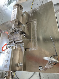 CSL Y Impact Specimen Gap Double Knives Hydraulische Broaching Machine voor <span class=keywords><strong>Charpy</strong></span>-test - Product Image 4