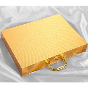 Ensemble de <span class=keywords><strong>couverts</strong></span> en acier inoxydable de luxe en bois doré 16/<span class=keywords><strong>24</strong></span> pièces - Product Image 5